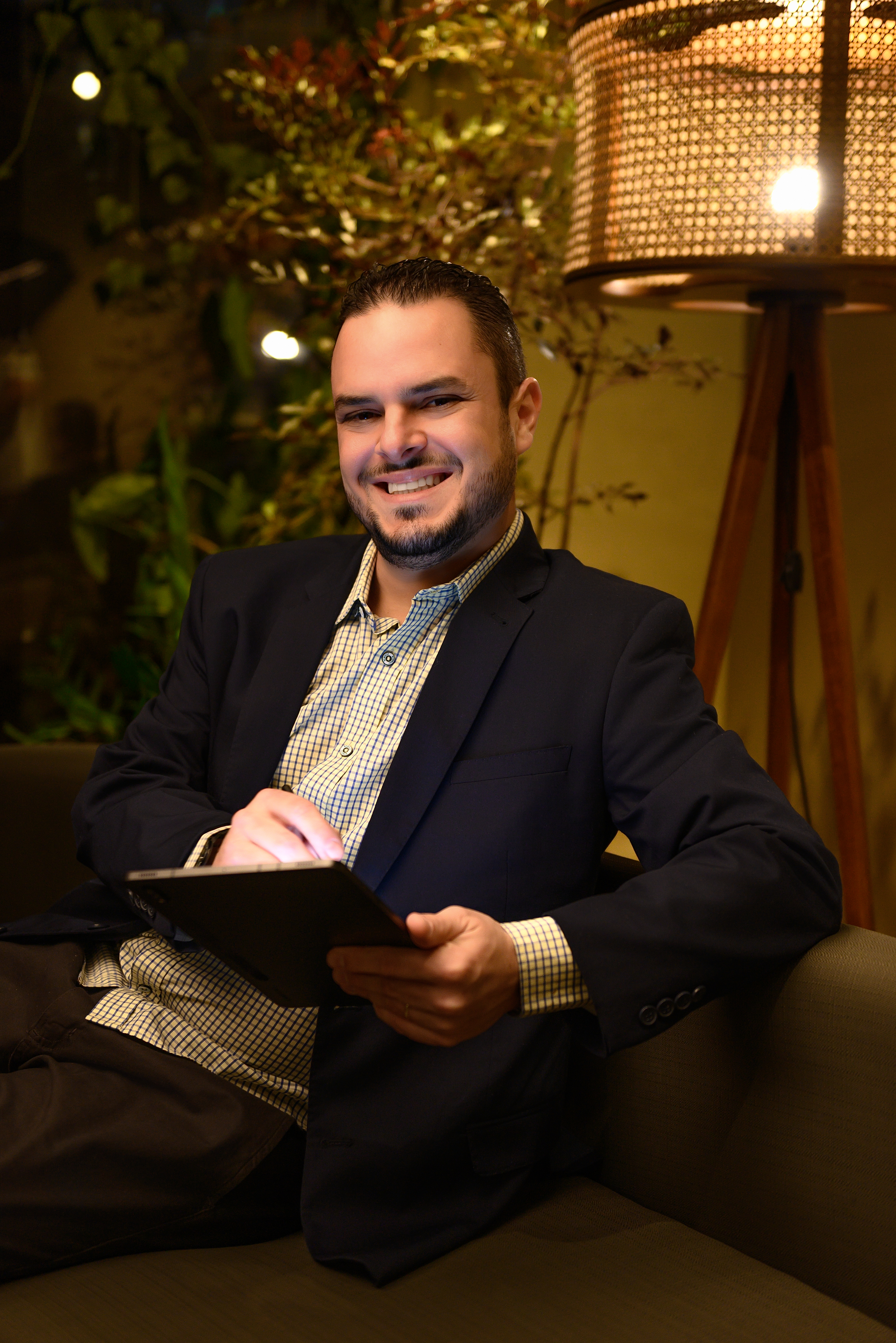 Dr. Eduardo Paglioni - Médico especialista em emagrecimento e reposição hormonal